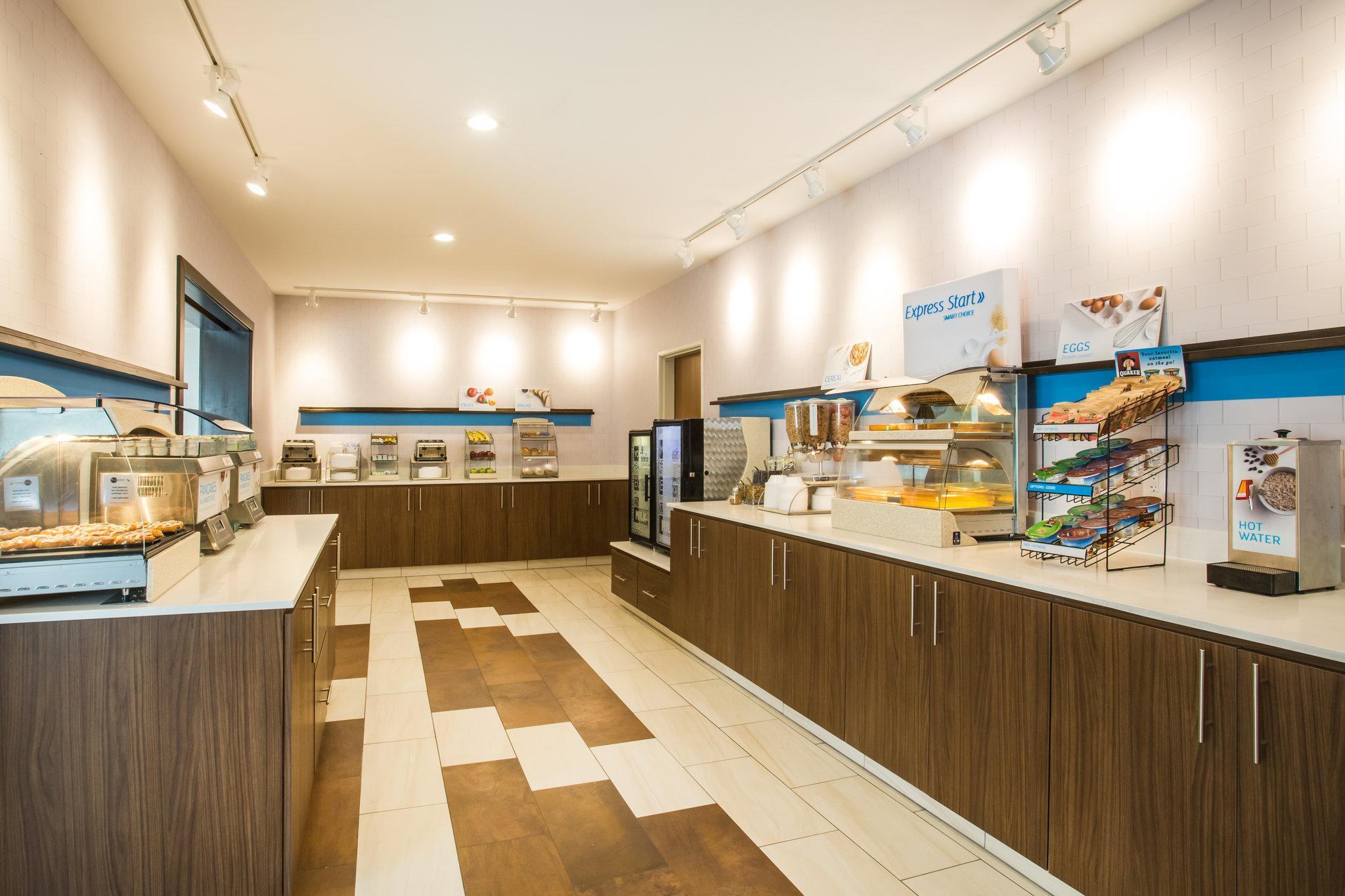 Holiday Inn Express Hotel & Suites Cedar City By Ihg Exteriér fotografie
